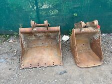 2x Digger Bucket 900mm 600mm Pin 60mm Dipper 200mm Centre 300mm Suit 8 ton+ (2)