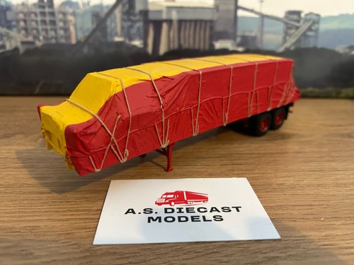Corgi modern truck sheeted - truck,