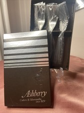 Vintage ‘Ashberry’ Cake