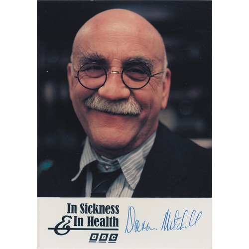 Warren mitchell autograph - mitchell,