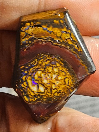5cts australian boulder - 62.5cts,