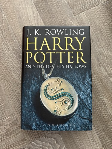 Harry potter and the deathly - harry,