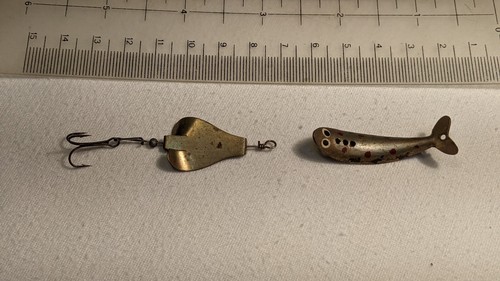 Antique fishing lures lot - ul,