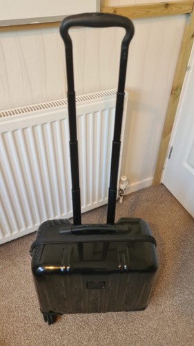 Tumi small compact - compact, brief