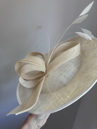 Cream sinamay fascinator hat - fascinator,