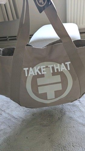 Take that weekend tote - that, bag