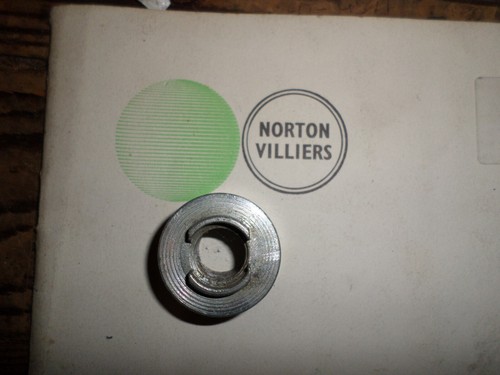 Norton commando gearbox top - commando,