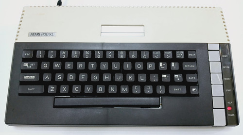 Atari 800xl home computer - atari,