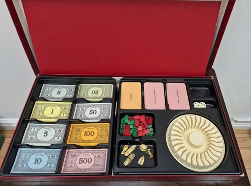 Vintage monopoly deluxe board - monopoly,