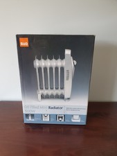 NEW B & Q  5 Fin Oil Filled