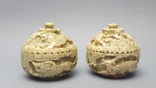 Pair carved soapstone riynd - pair,