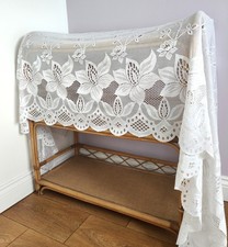 Vintage Lily Pattern Lace Net