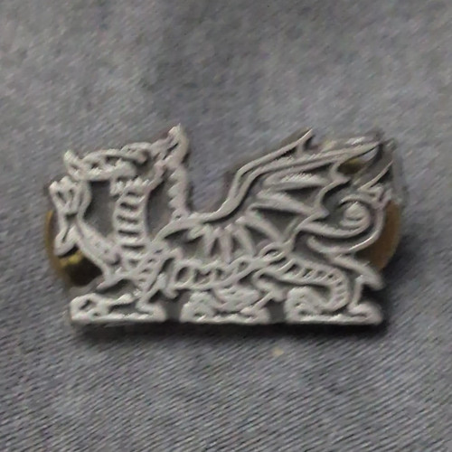Welsh dragon metal badge pin - metal,