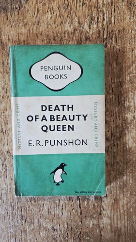 Vintage green penguin books - penguin,