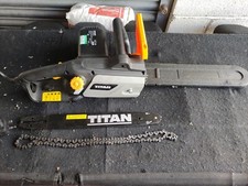 TITAN TTL758CHN 2000W 230V ELECTRIC 40CM CHAINSAW (719FG)