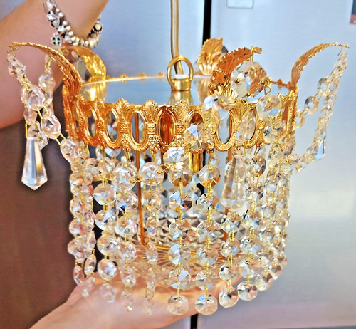 Vintage 1987 glass basket - glass,