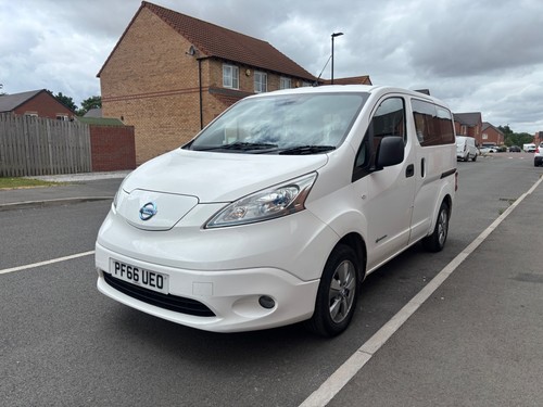 Nissan nv200 evalia tekna - nissan, e-nv200