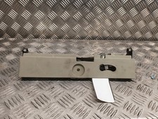 Nissan Elgrand 3.5 2003-2010 3RD ROW SEAT SLIDING RAIL RIDER