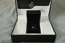 Engagement Ring Platinum Leo diamond 