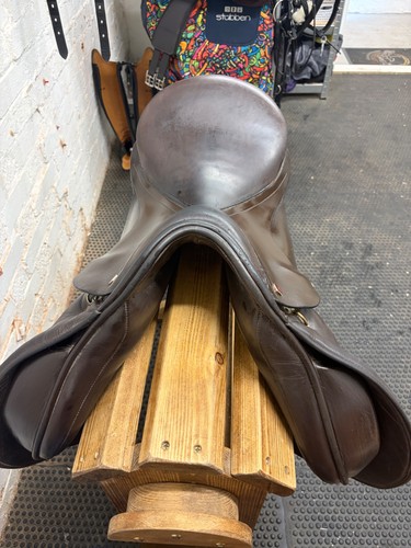 Albion jump saddle brown - saddle,