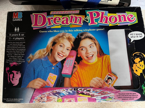 Dream phone board game working - board,
