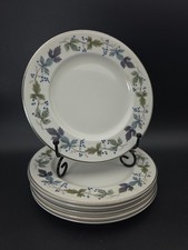 6x Lovely Royal Doulton Bone China Burgundy Pattern Dinner Plates 9"