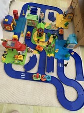 ELC Happyland Village and Roads with storage box/playmat