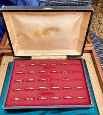 Vintage Antique Set of 26