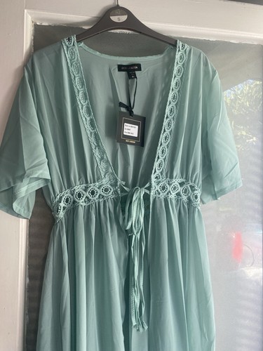 Bnwt qed london - bnwt, one