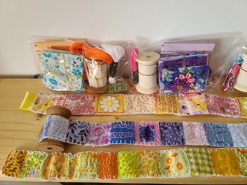 Mindful slow stitch scroll - slow, /