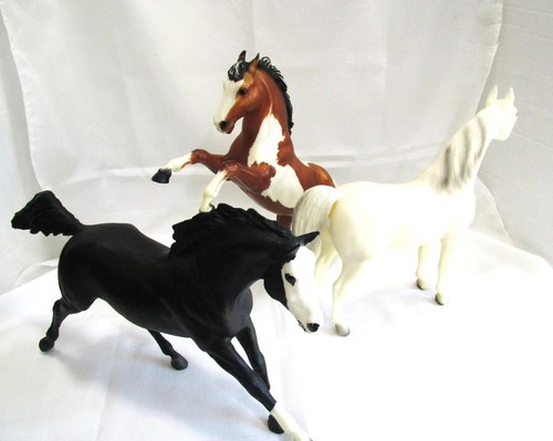 Breyer usa horse figurines - usa,