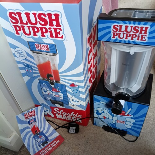 Slush puppie machine frozen - puppie,
