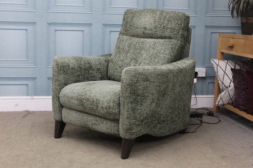 Furniture village petit - village, |