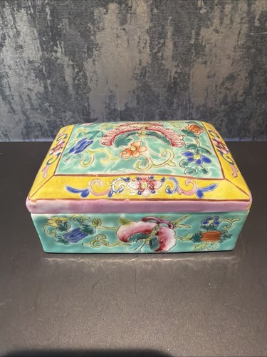 Chinese famille rose - famille, turquoise