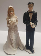 Bride and Groom Wedding Cake