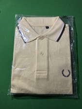 Men’s Medium Fred Perry Polo