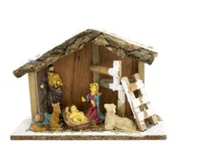 25cm Small Traditional Wooden Christmas Crib Nativity Set with 5 Resin Figures
