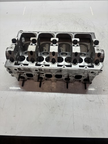 Defective cylinder head - , for