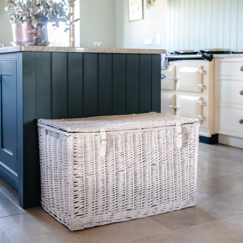 Whitewash lightweight wicker - lightweight,