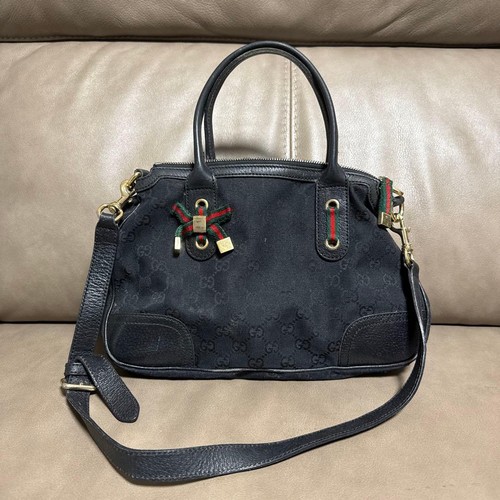 Gucci sherry line - gucci, shoulder