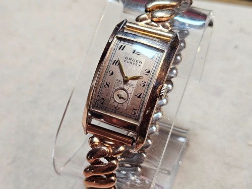 Vintage gruen curvex watch - gruen,