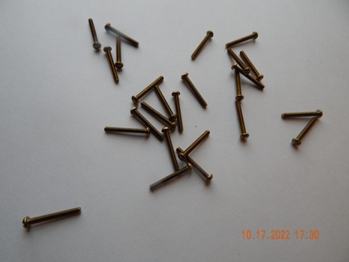 Brass round head slotted - round,