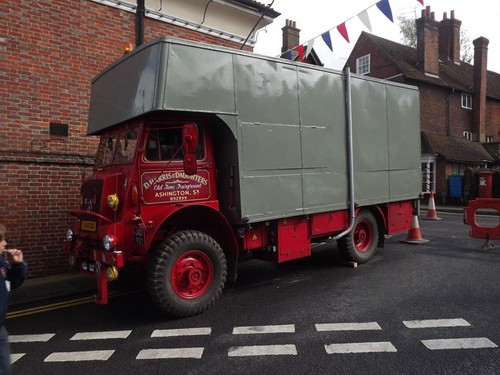 Photo fairground lorry - photo, a3