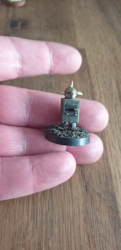 Doctor who miniture hand - doctor,