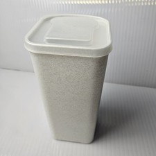 Bread Buddi Fresh Bread Dispenser Sandwich Size Storage Container