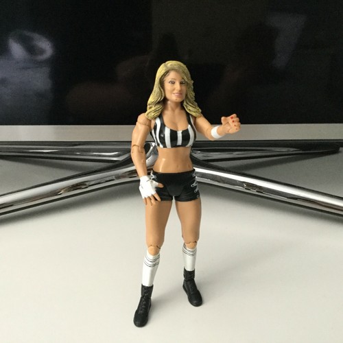 Jakks wwe trish - jakks,