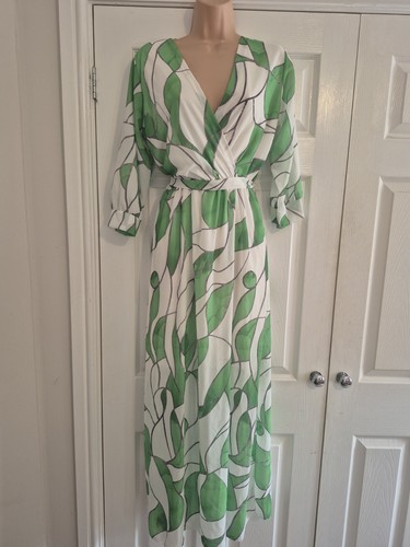 Green white lined - white,