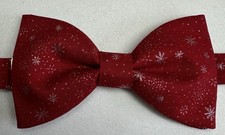 Christmas Bow Tie: Red Silver Snowflake Glitter Bow Tie