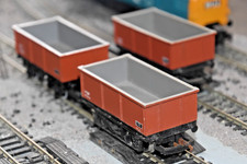 Hornby R079 Stone Wagon x3 Three MSV Open Stone Trucks B388469 OO Gauge vgc