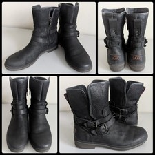 UGG® Australia Simmens Black